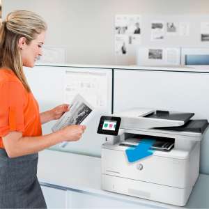 HP LaserJet Pro новой серии M400: стремительные экономичные МФУ для малого бизнеса