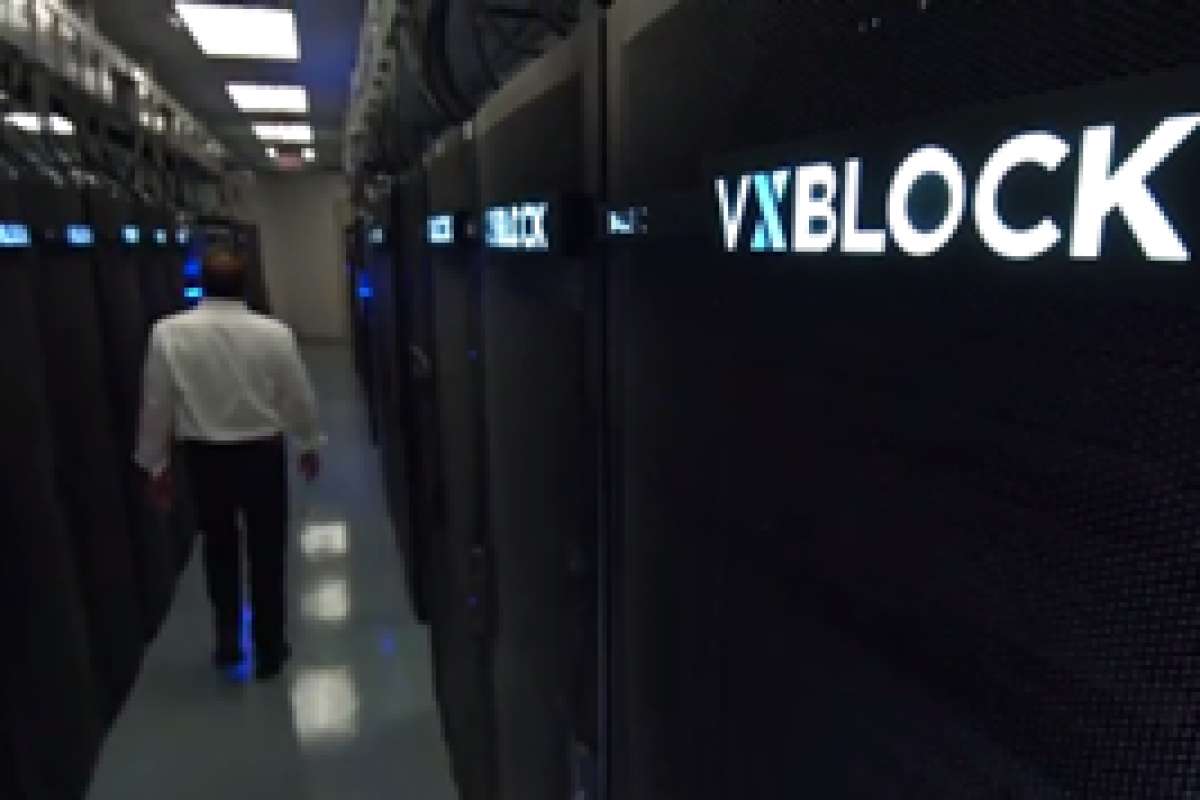 Dell EMC совершенствует поддержку гибридных облаков и операций в современных центрах обработки данных для сред VMware