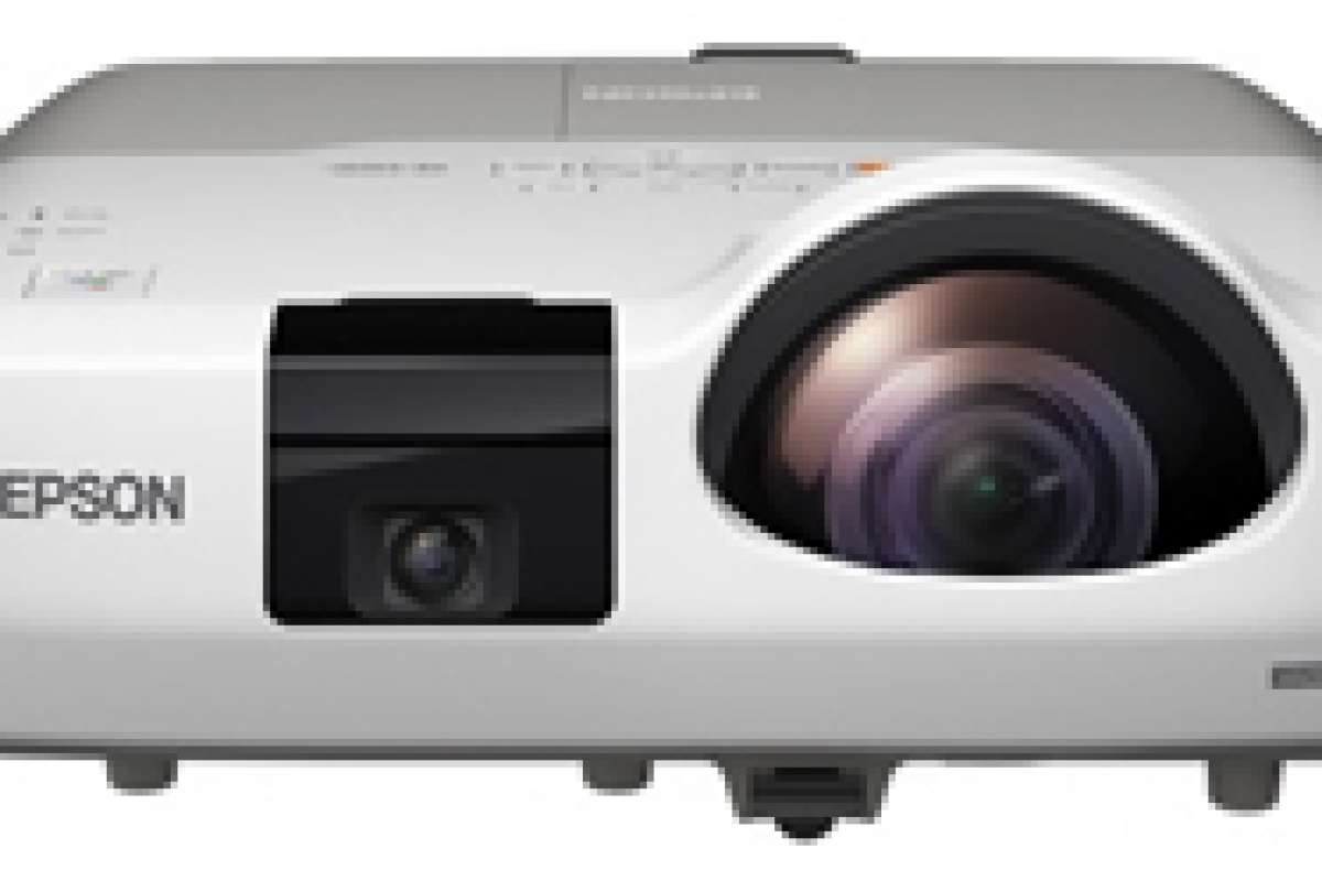 Новая линейка ярких интерактивных проекторов Epson в "ДЕЛАЙТ 2000"
