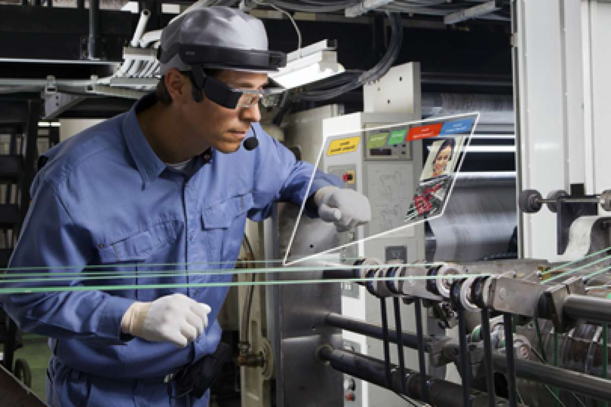 Очки дополненной реальности Epson Moverio Pro BT-2000: профессиональное решение для оптимизации рабочих процессов 