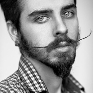 Автор - Дмитрий Чурсин