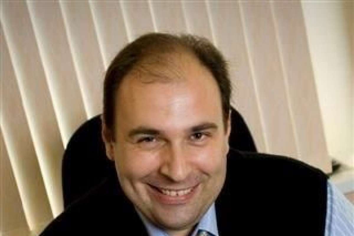 Андэк: Роман Ермолаев