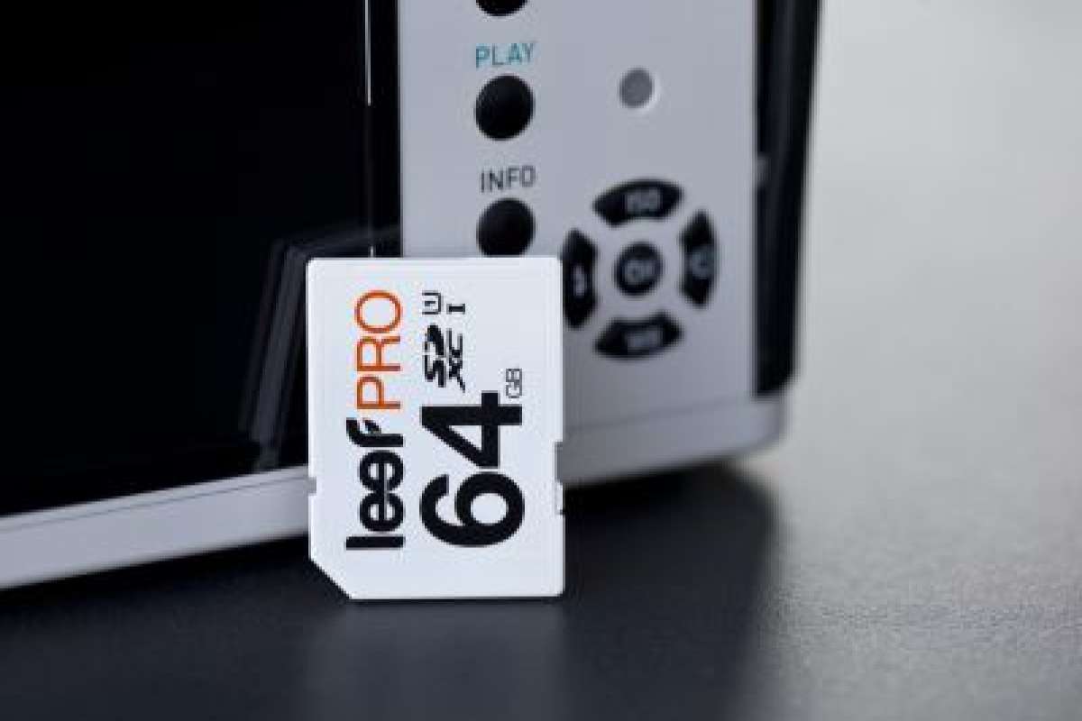 Leef Technology представляет линейку высокоскоростных карт памяти Leef PRO