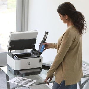 Бескартриджный принтер HP Neverstop Laser — для экономии на лазерной печати