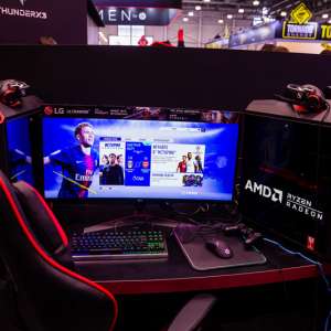 Флагманская модель игрового монитора LG 34UC79G ULTRA WIDE обеспечила игровую платформу для проведения турниров в основных дисциплинах на выставке «Игромир 2018»